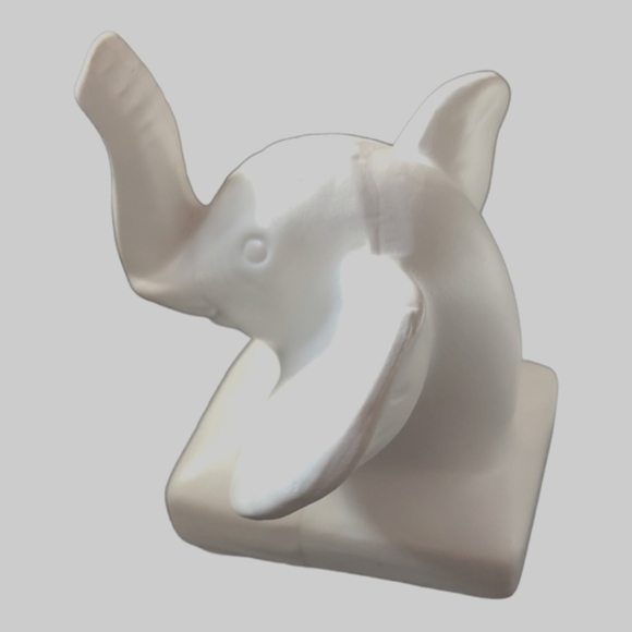 2 ceramic Elephant head decor stand in white‎ & black new - Picture 2 of 8